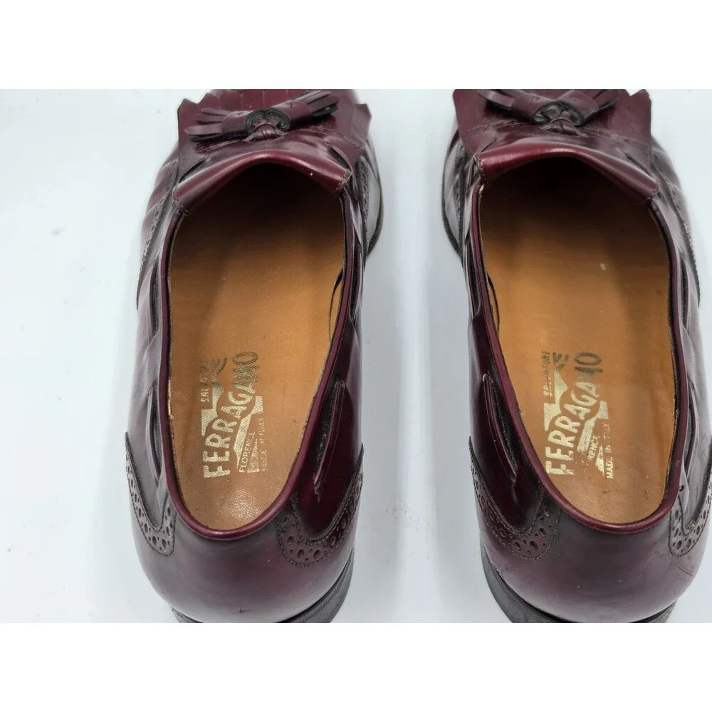 Salvatore Ferragamo Mens Burgundy Leather Tassel Brogue  Loafers Size 10 EE Wide